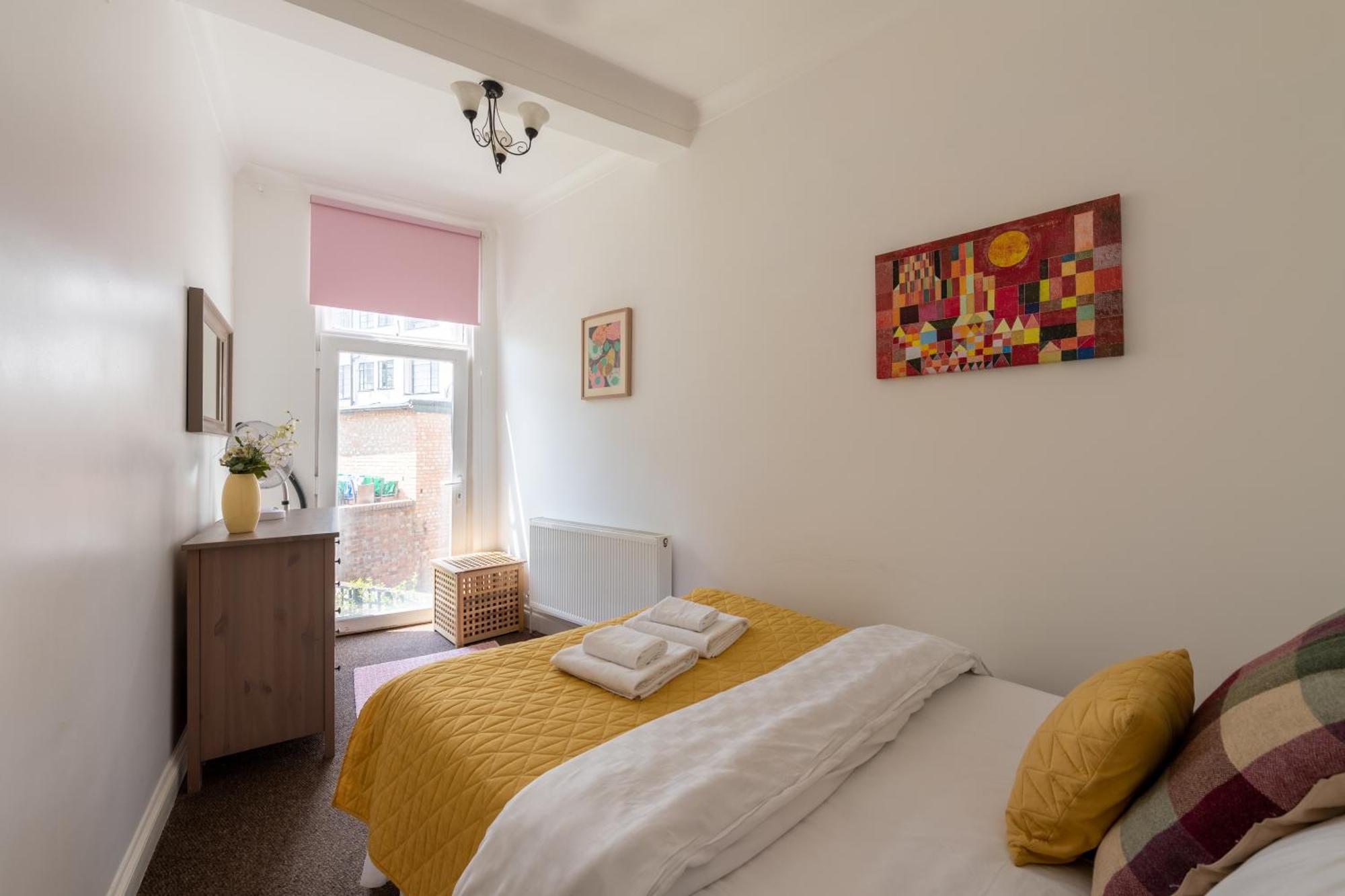 Spacious Comfy 2Br Flat ลอนดอน ภายนอก รูปภาพ